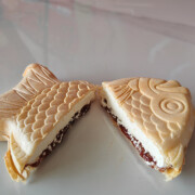 Waffle Ice Cream Sandwich (Red Bean)